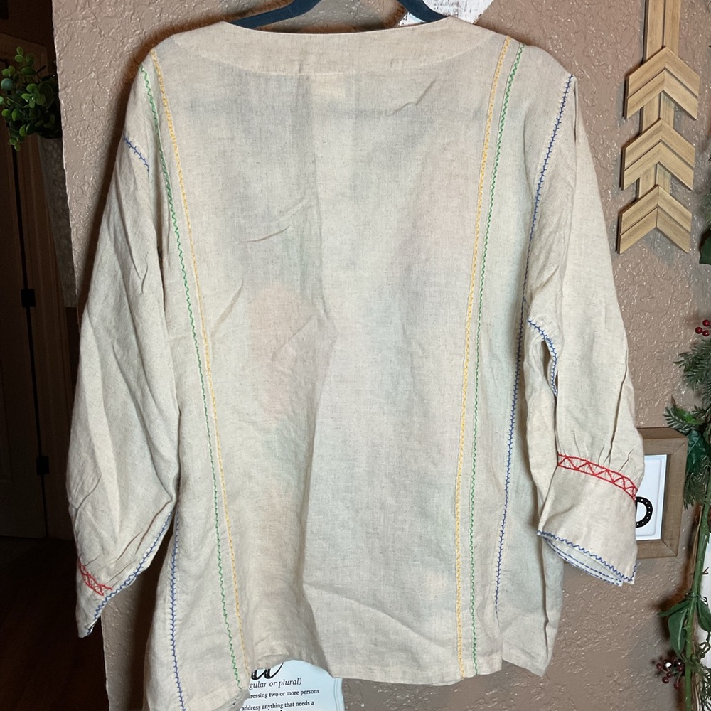 Sister Mary Gloria Tunic Top In Cream with Rainbow Floral Embroidery Size Large - Picture 3 of 3